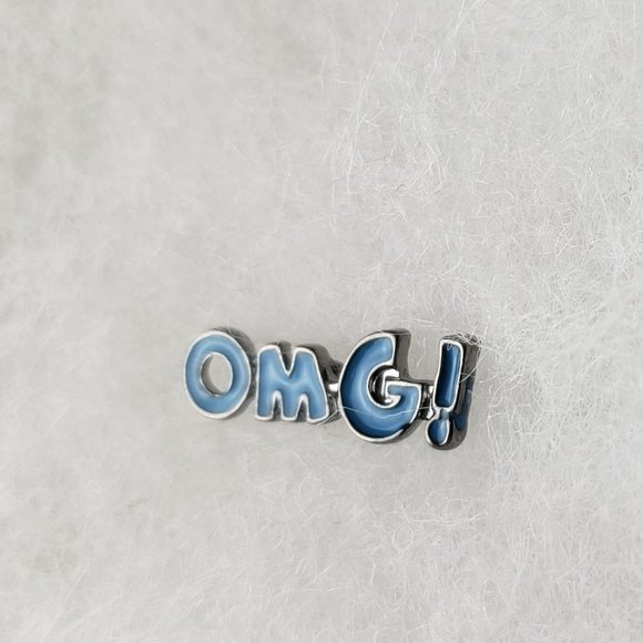 3/10$ NWOT omg oh my god blue enamel pin - Picture 2 of 2